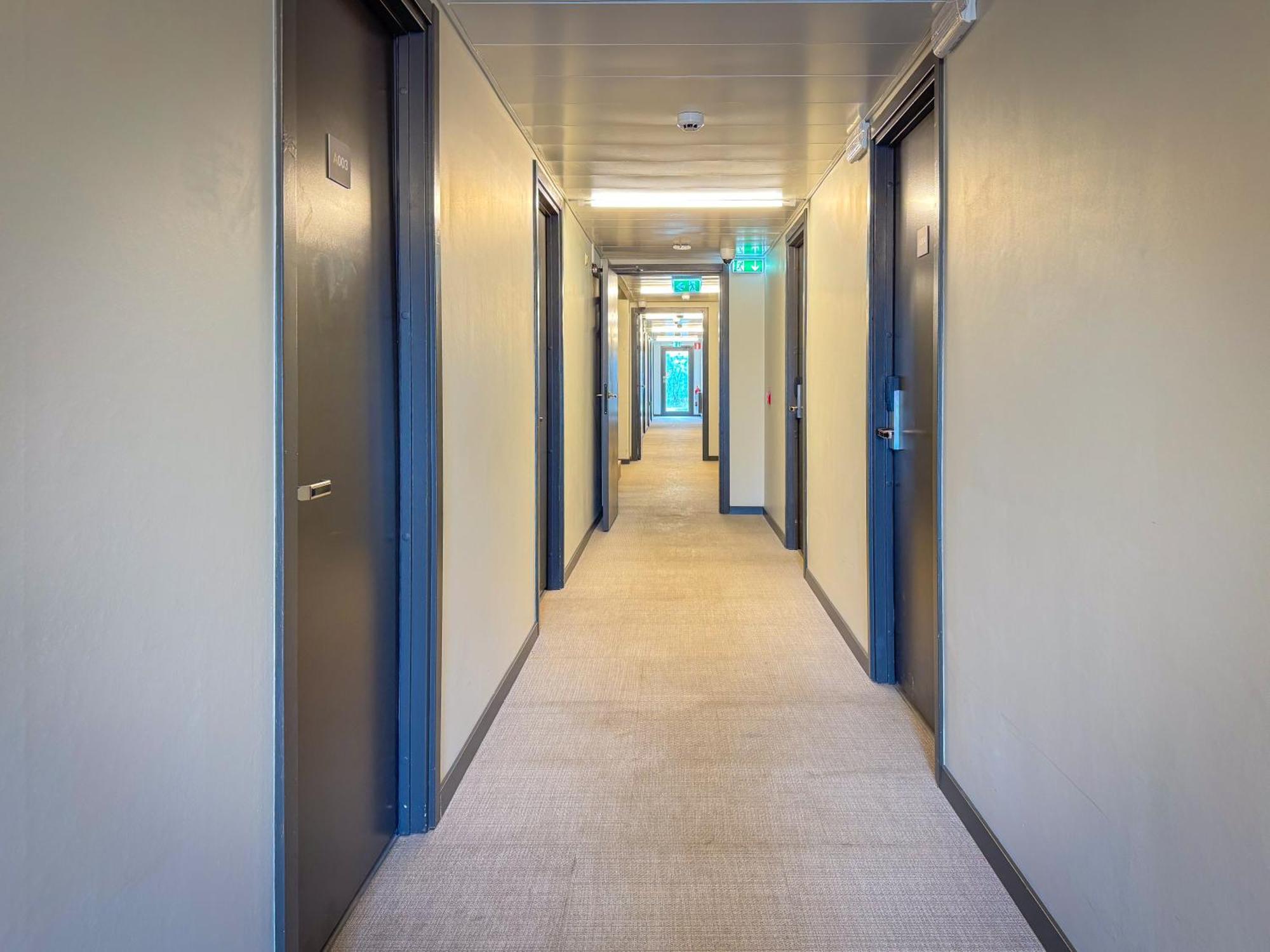 Joenkoeping Hotel Apartments Huoneisto